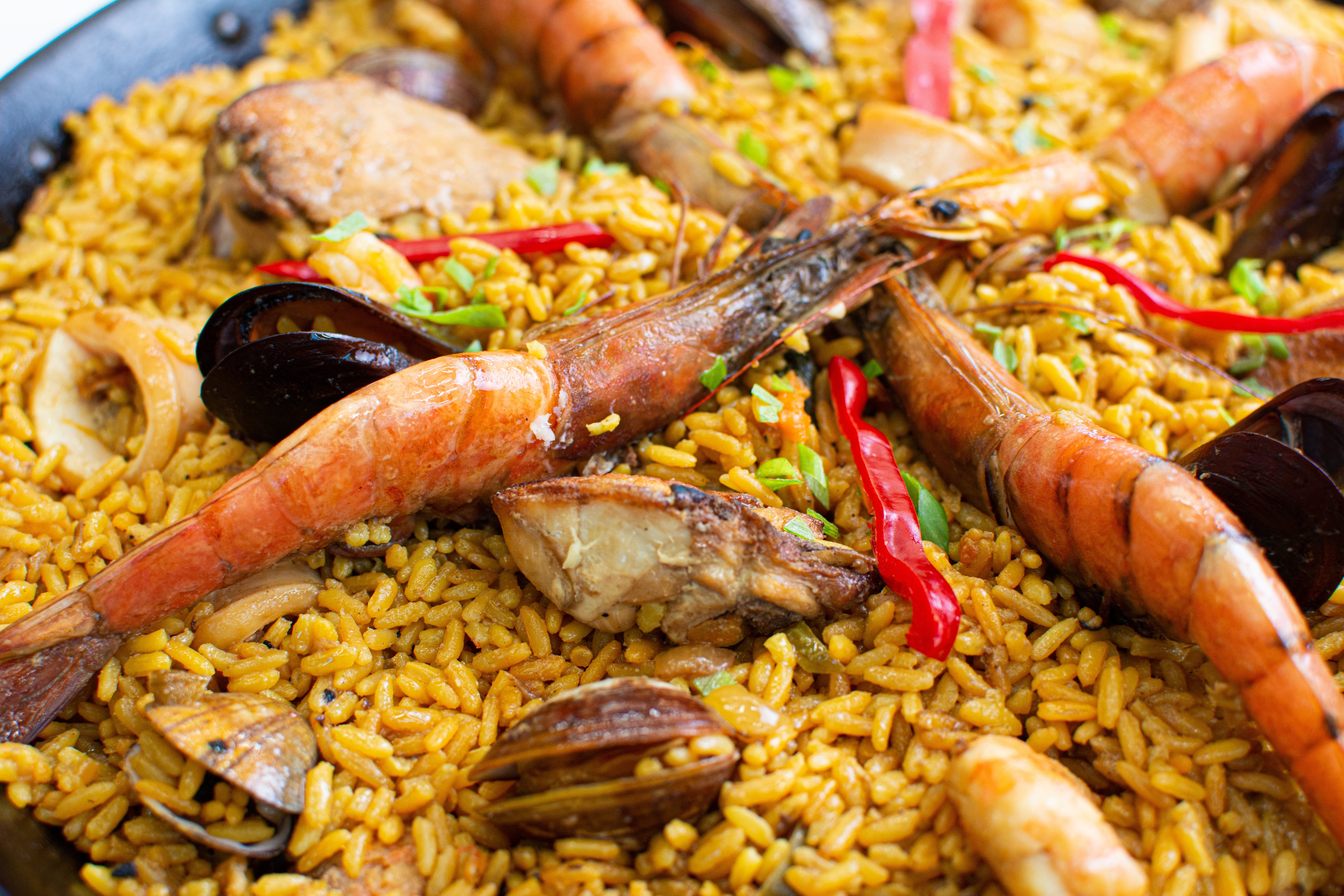 Madrid Dinner Party Kit - with imported Spanish paella pan & spices